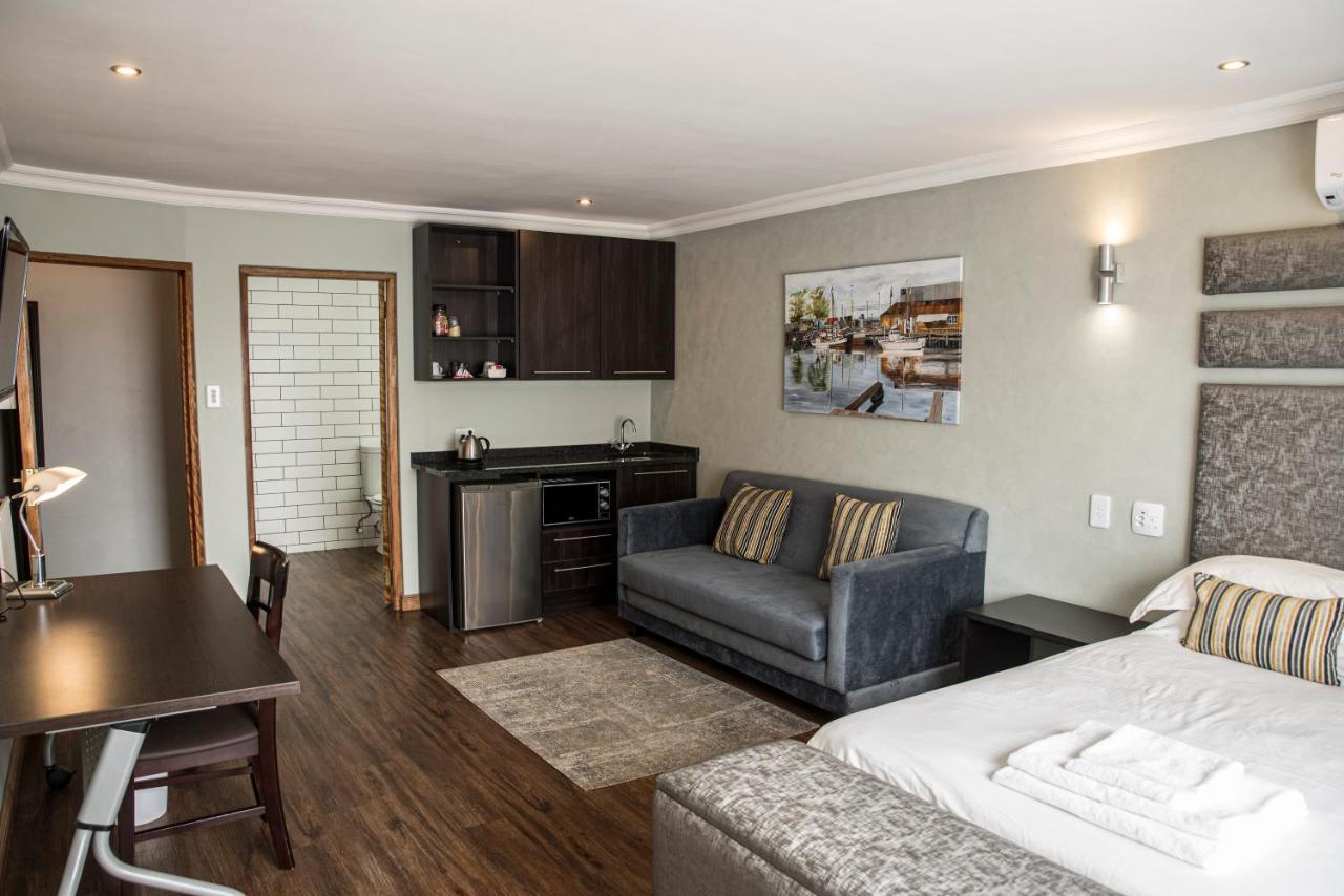 Ruth Avenue Guest House Edenvale Exterior foto
